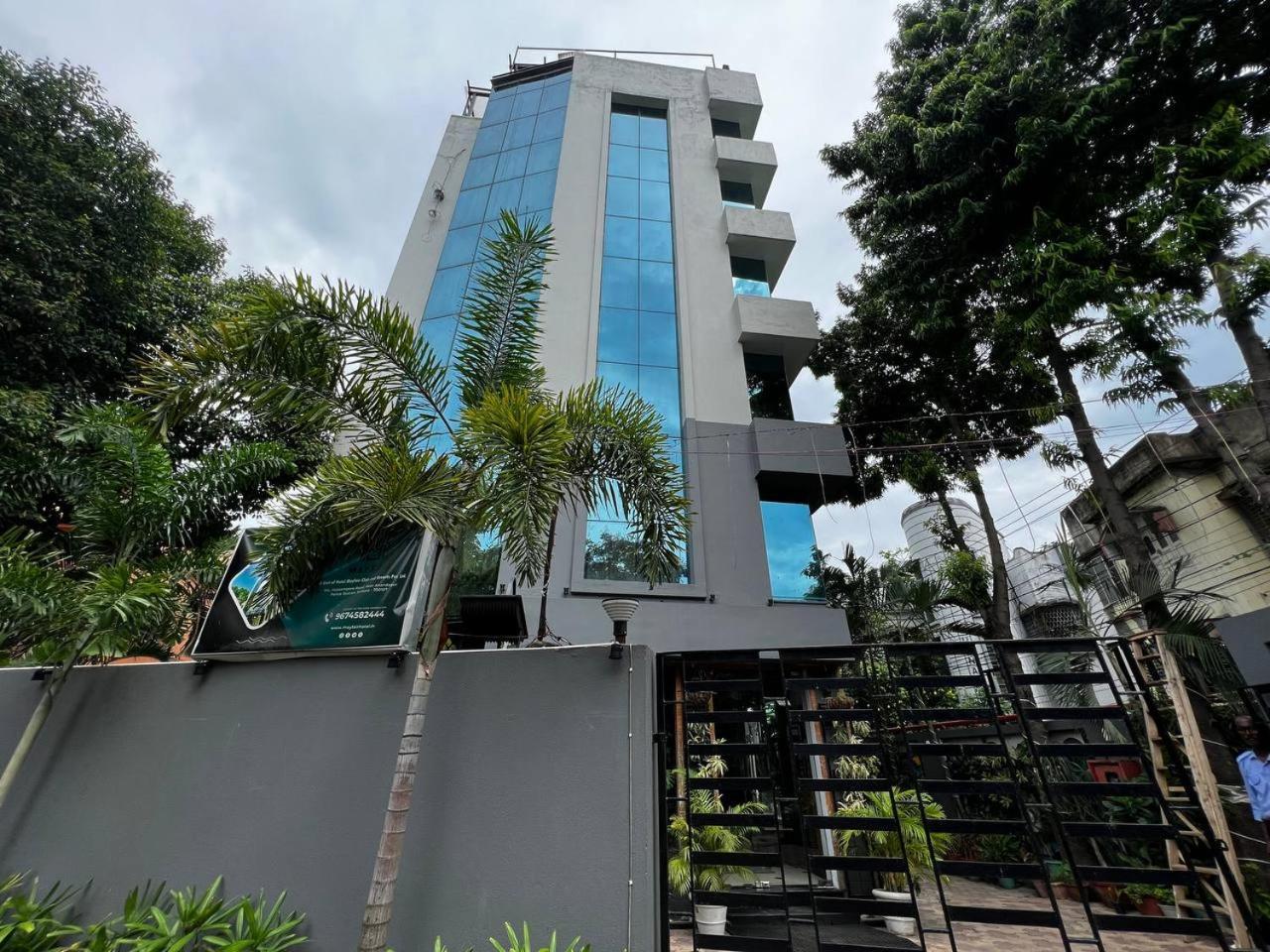 Hotel Mayfair Tower Kolkata Bagian luar foto